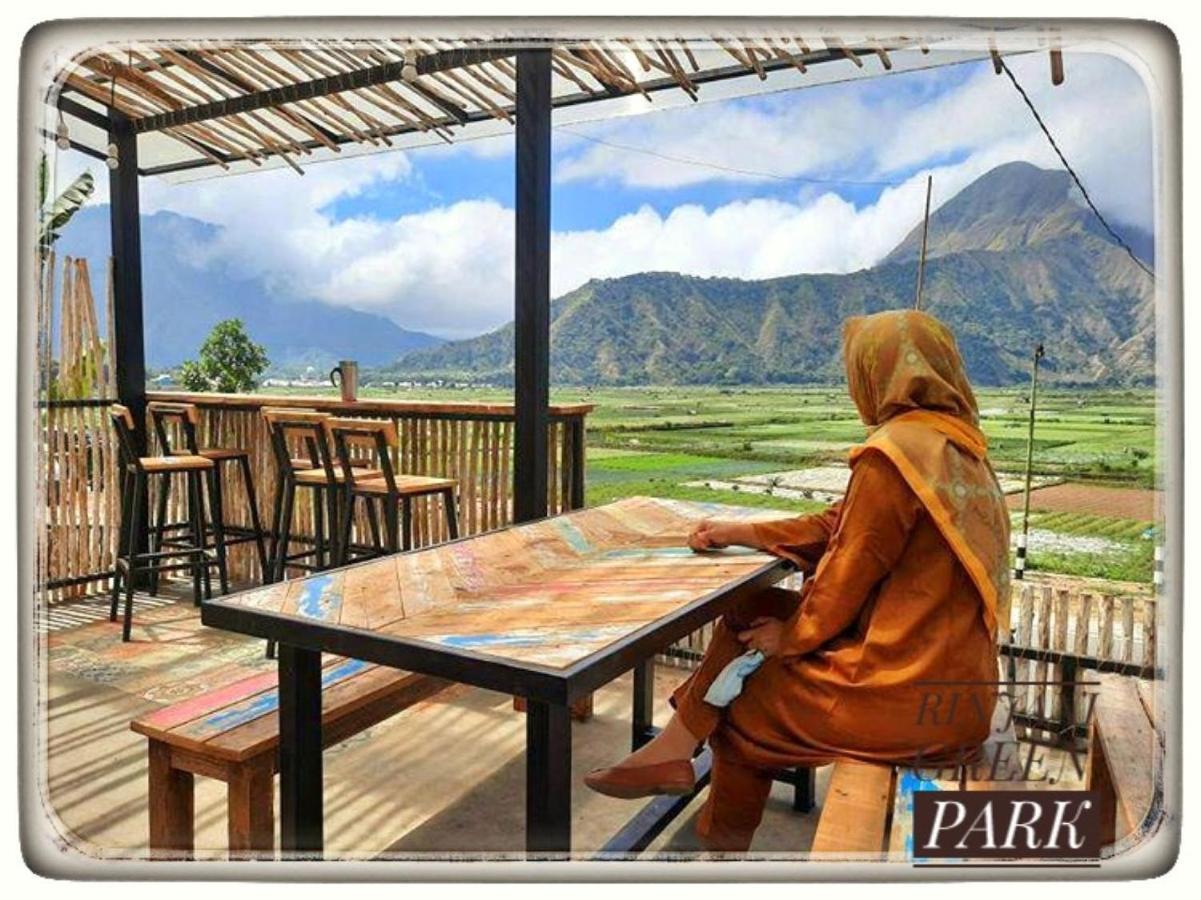 Rinjani Green Park Syariah Hotel 塞姆博伦拉旺 外观 照片